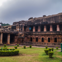 Khandagiri_Caves